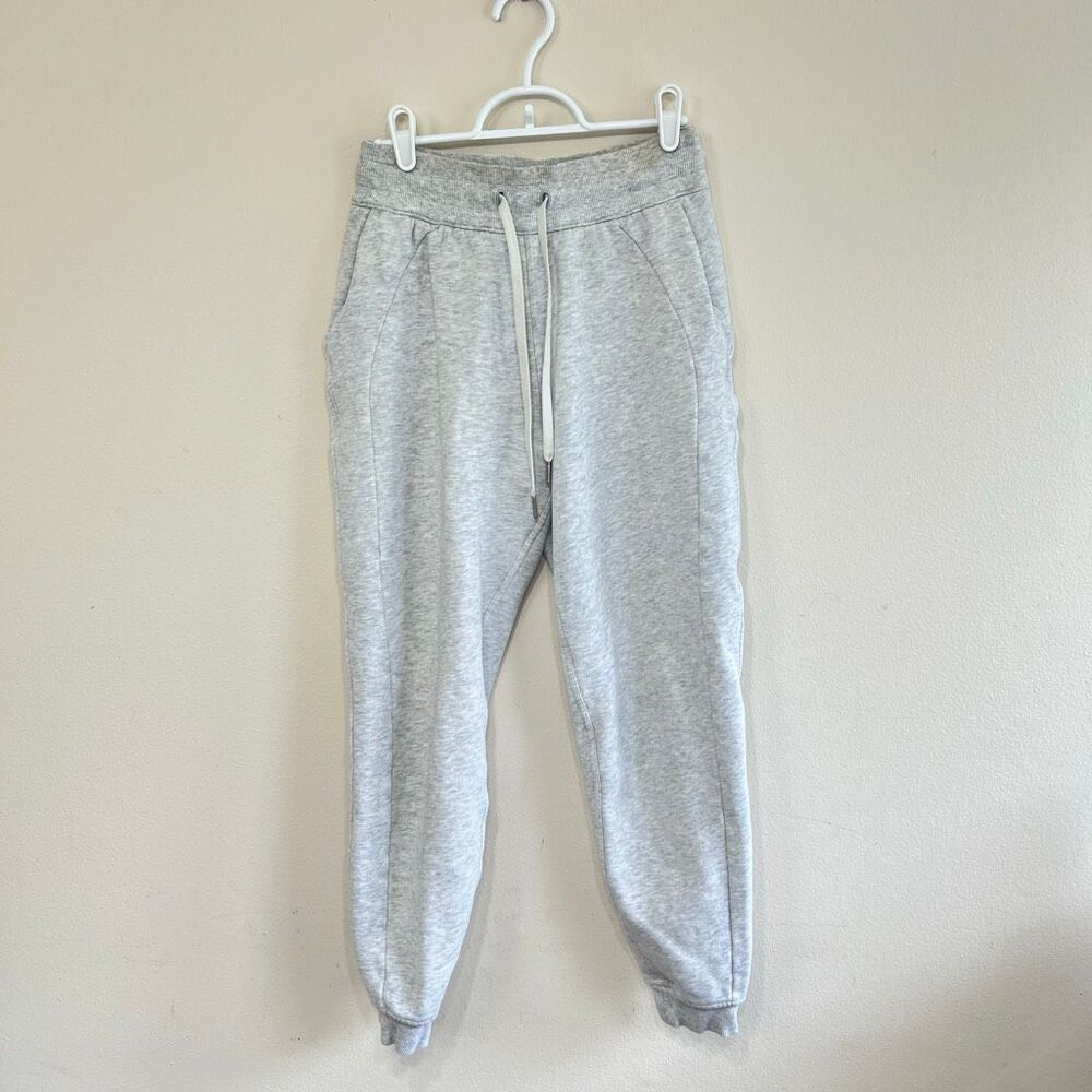 Lululemon Gray High Rise Scuba Joggers 4 Women